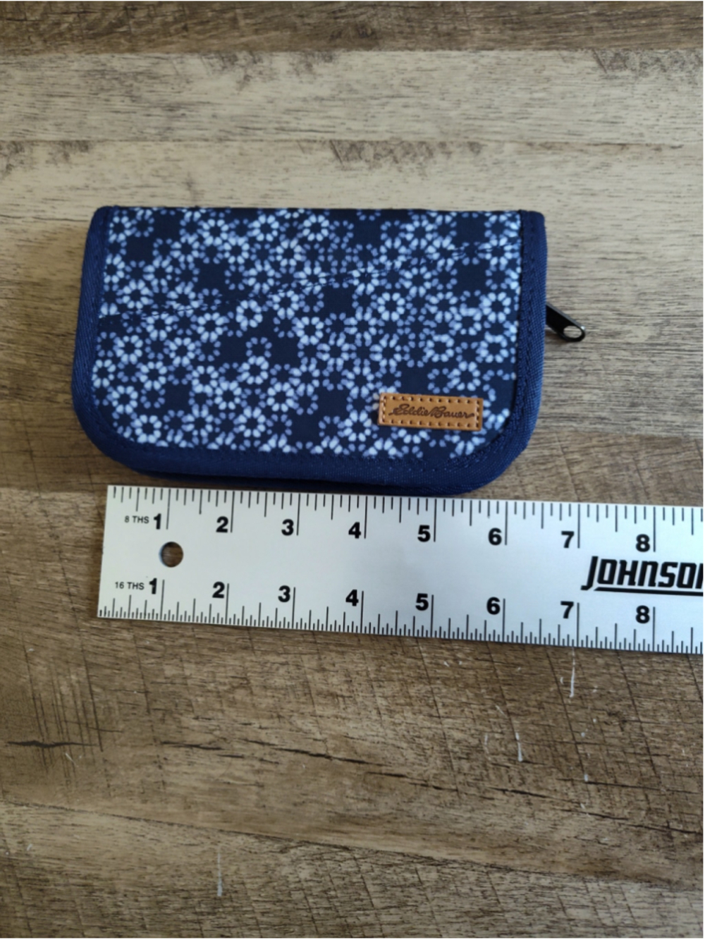 Women's Eddie Bauer Blue Floral Print Zip Around Wallet